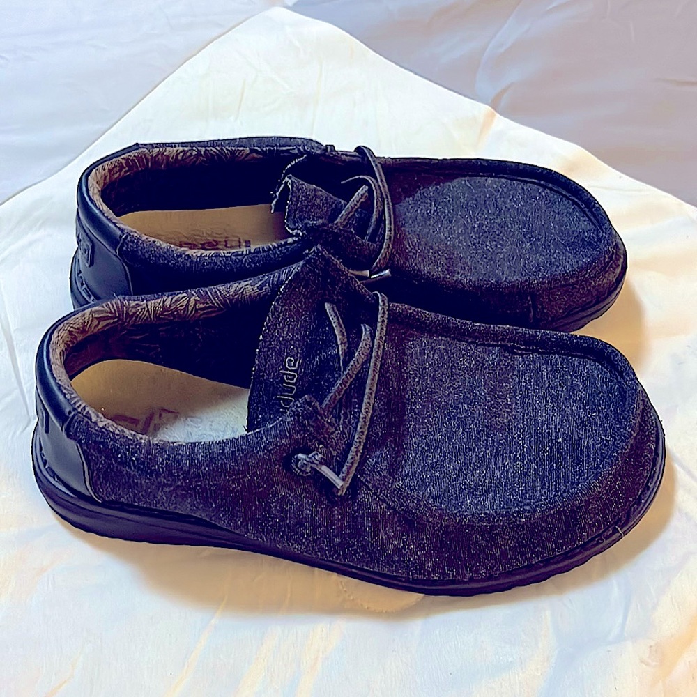 Hey Dudes-Black Youth size 4 or Women’s size 5.